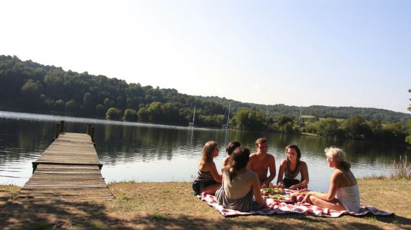Top 10 groupes multi-activités francais à découvrir