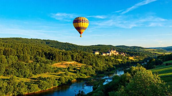 Top 10 groupes multi-activités francais à découvrir